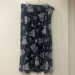 Evan Picone MIDI Skirt size 8